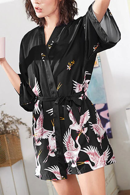 Musta Kevyt Kimono