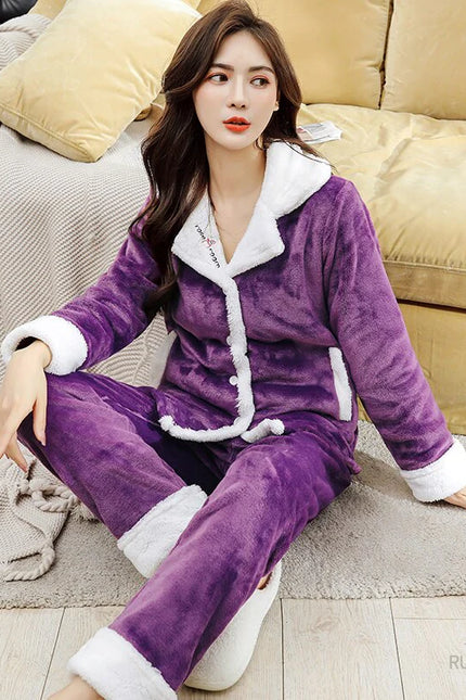 Liila Pehmoinen Pyjama