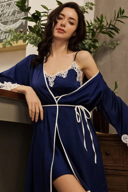 Satiini Yökimono