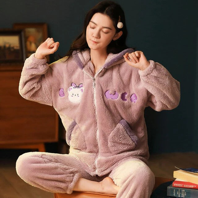 Pyjama Pilou Femme à Capuche-Peignoir Avenue
