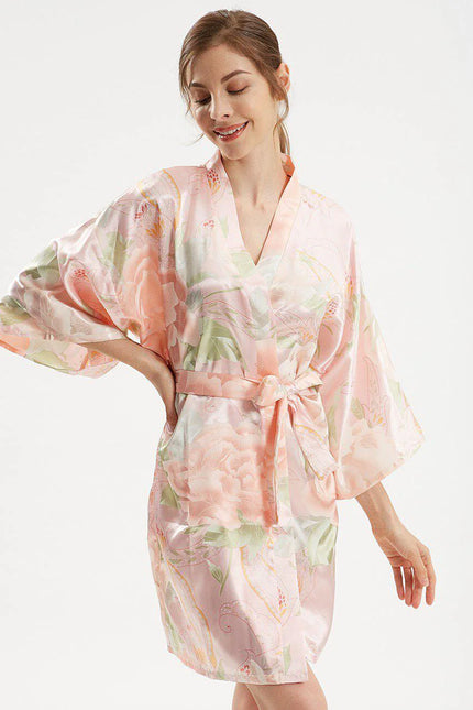 Pastellivaaleanpunainen Kimono