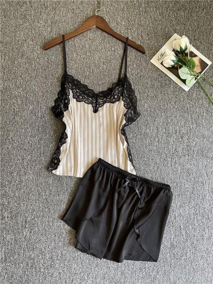 Satiini Pitsi Pyjama