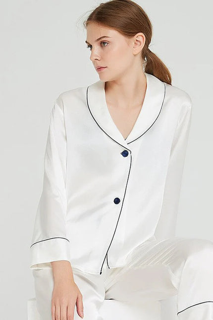 Valkoinen Silkki Pyjama